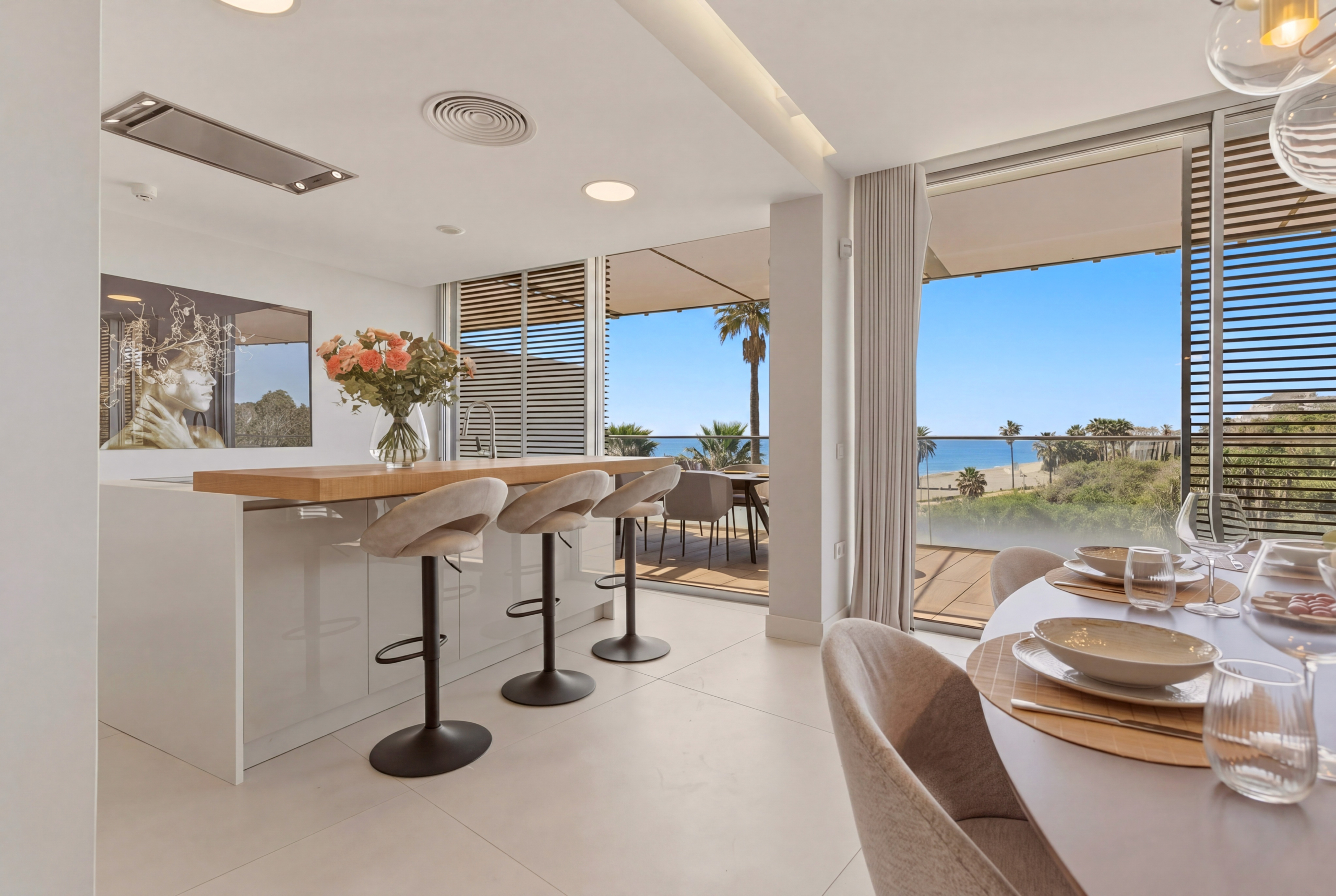 Luxury Beachfront Apartment with Sea Views in Estepona